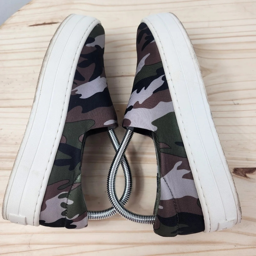 J/ Slides Harlow Slip-on Platform Sneaker In Green Camo Lycra. Platform Size 7.5 - Picture 8 of 12